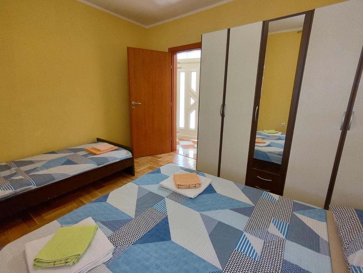 Apartmani Golomeic Crikvenica Buitenkant foto